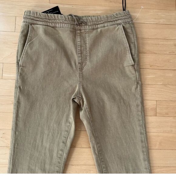 Modern American Lockdown Cargo Jean in Woody Tan Brown S NWOT - Picture 5 of 16